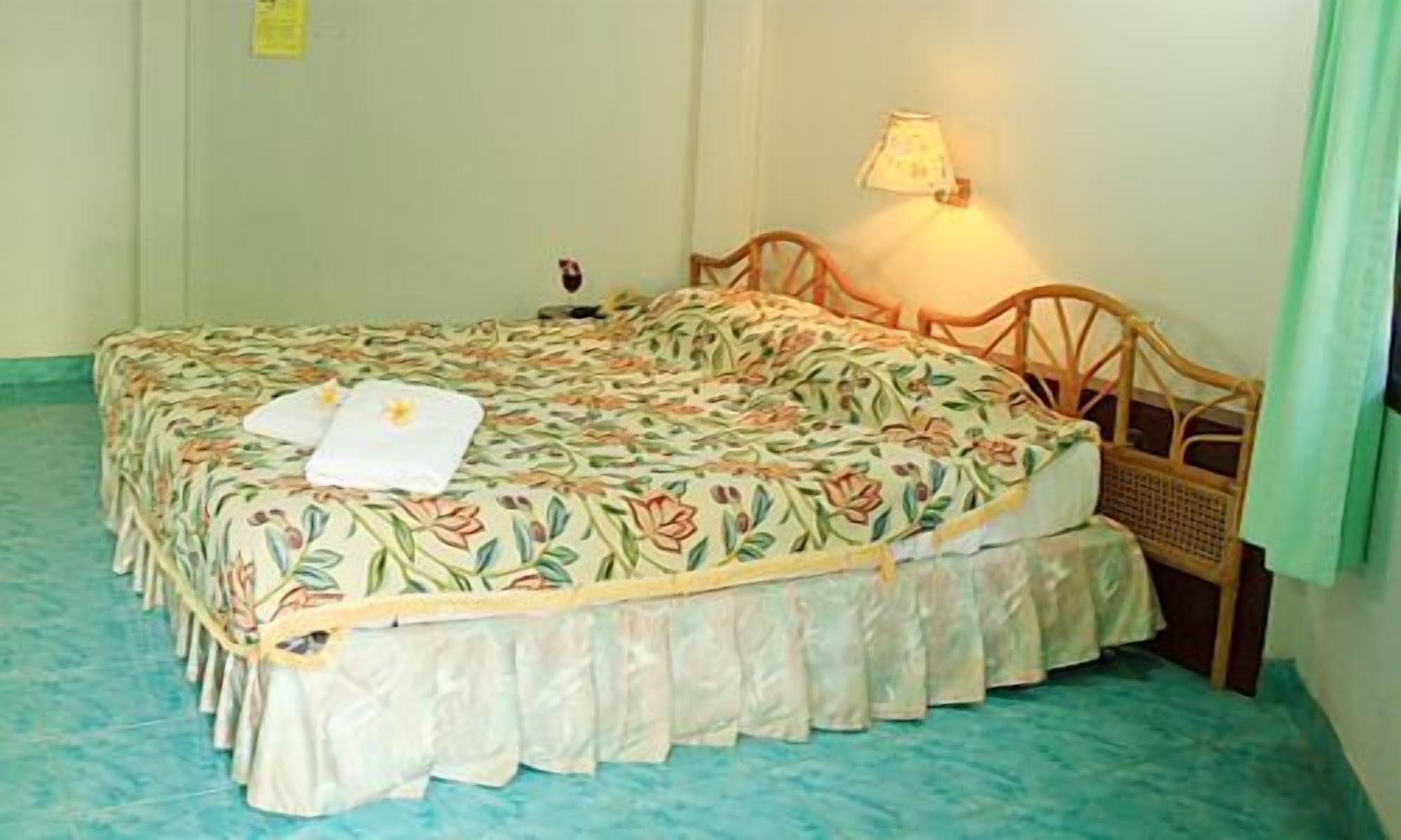 Duenshine Resort Kanchanaburi Eksteriør billede