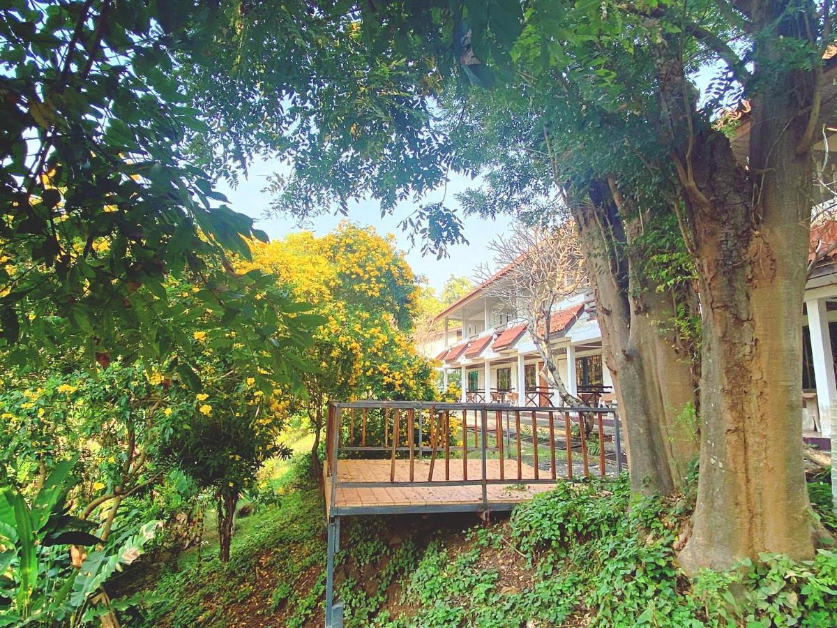 Duenshine Resort Kanchanaburi Eksteriør billede