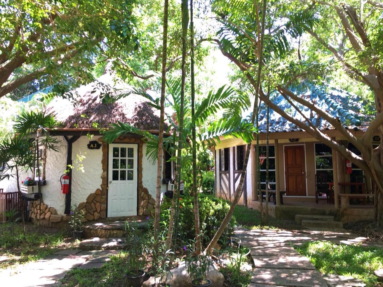 Duenshine Resort Kanchanaburi Eksteriør billede
