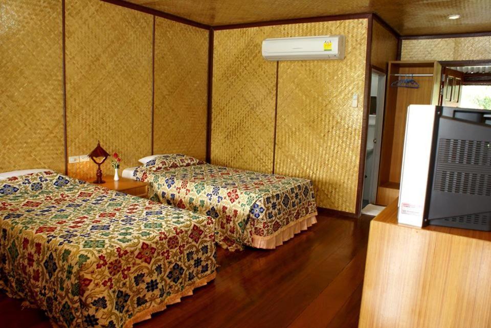Duenshine Resort Kanchanaburi Eksteriør billede