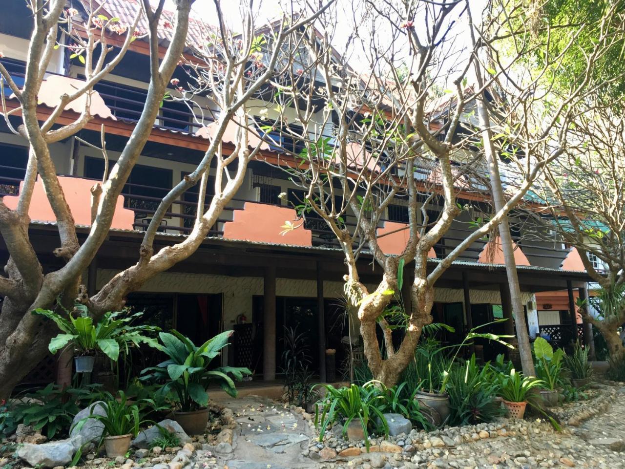 Duenshine Resort Kanchanaburi Eksteriør billede