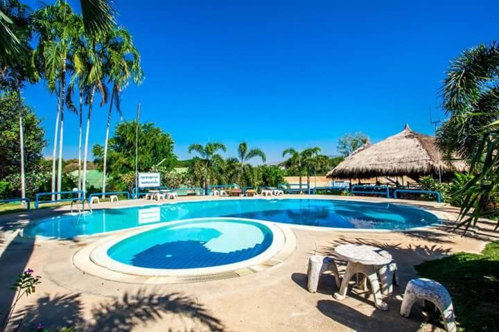 Duenshine Resort Kanchanaburi Eksteriør billede